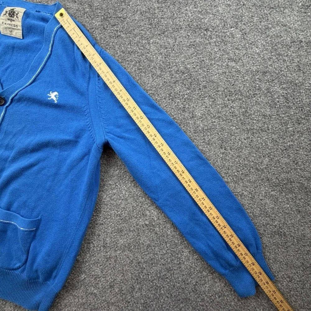 Express Mens Royal Blue Cotton V-Neck Cardigan Sweater Lion Logo Large